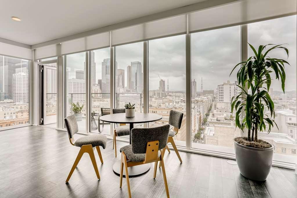 Sentral Dtla 755 Los Angeles Restaurant photo